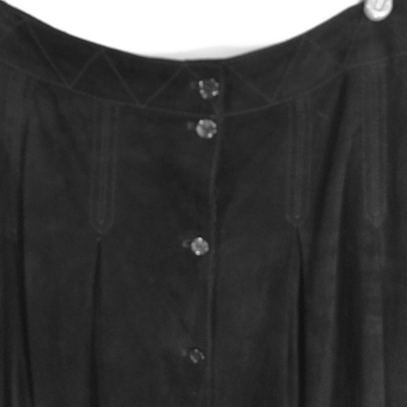 Vintage Black Suede Skirt, Medium, Mid Length BOHO, Goth - Picture 4 of 5